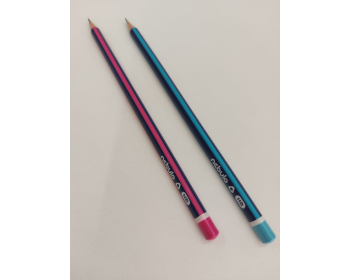 Grafitceruza Nebuló HB háromszögletű 